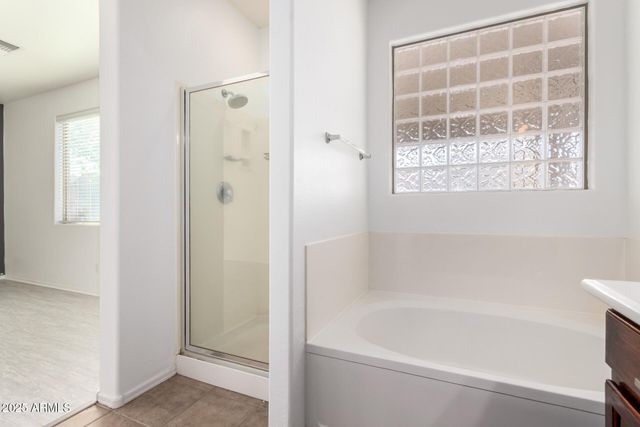 28232 N ABBY Circle, San Tan Valley, AZ 85143