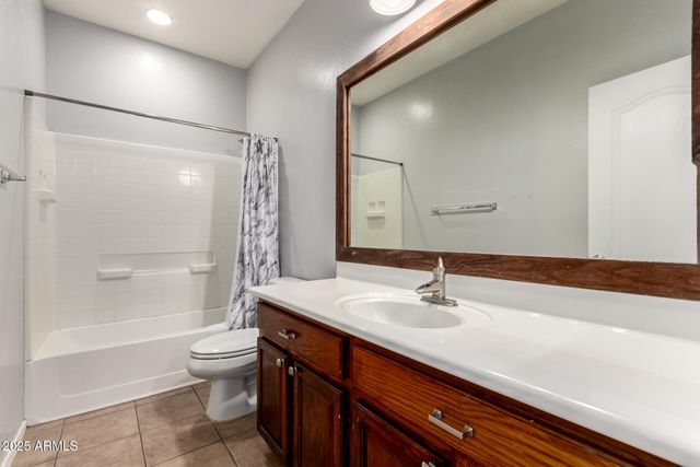 28232 N ABBY Circle, San Tan Valley, AZ 85143