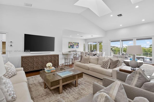 167 Regatta Dr, Jupiter, FL 33477