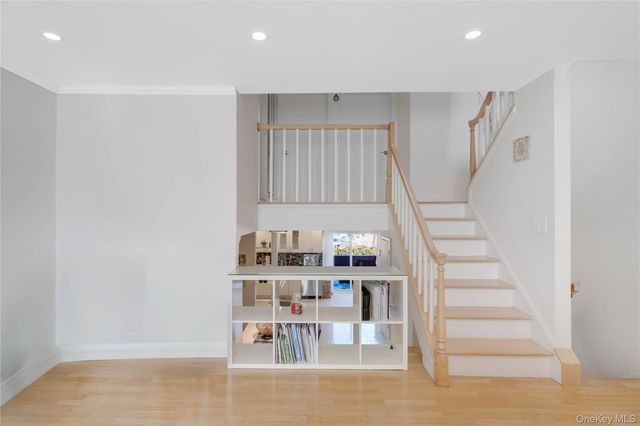 929 West Fingerboard Road, Staten Island, NY 10304