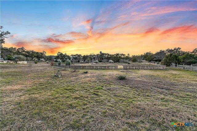 321 Tulley Court, Wimberley, TX 78676