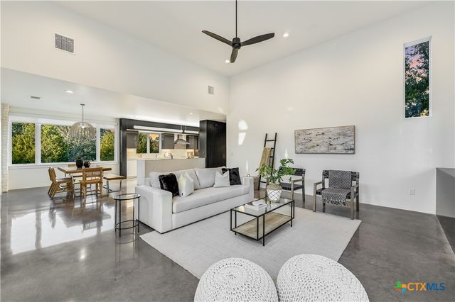 321 Tulley Court, Wimberley, TX 78676