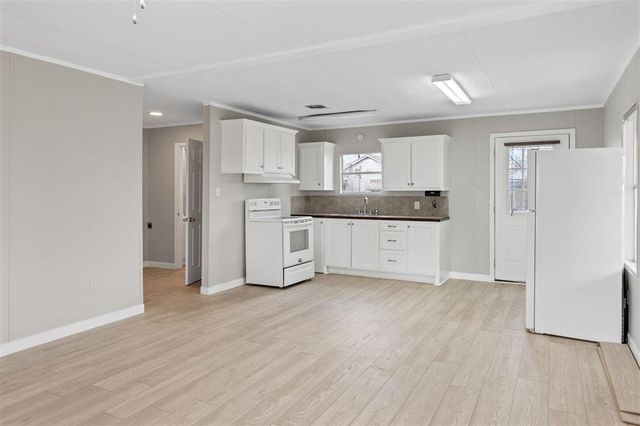 601 McArthur Street, Sulphur, LA 70663