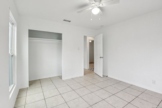 527 Morningview, San Antonio, TX 78220