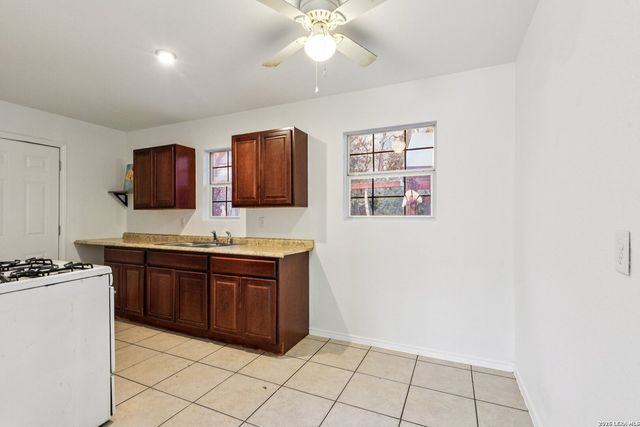 527 Morningview, San Antonio, TX 78220