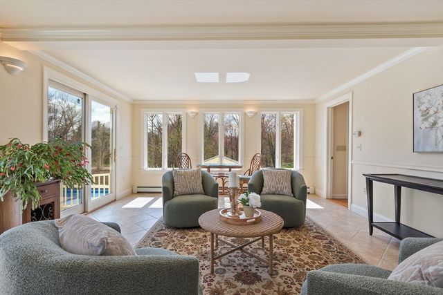 18 Robert Rd, Stow, MA 01775