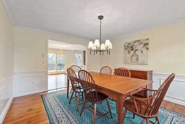 18 Robert Rd, Stow, MA 01775