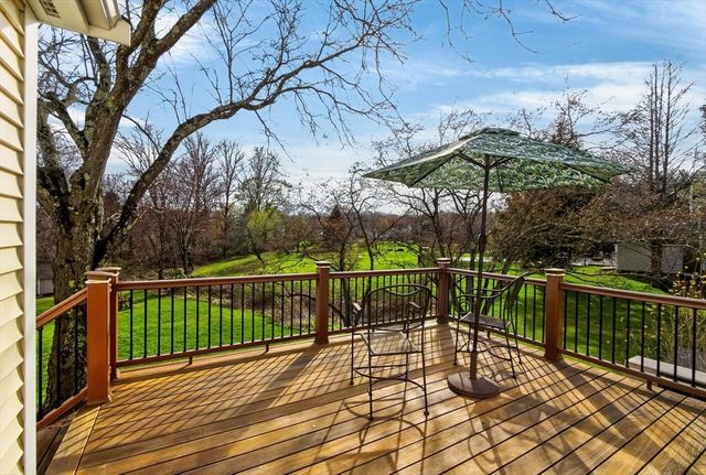 18 Robert Rd, Stow, MA 01775