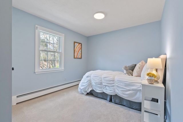 18 Robert Rd, Stow, MA 01775