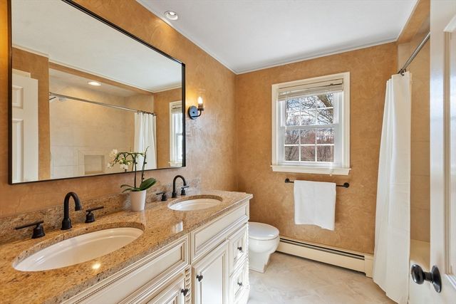 18 Robert Rd, Stow, MA 01775