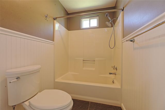 2734 W 34 Street, Millcreek, PA 16506