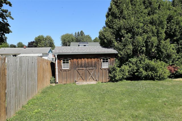 2734 W 34 Street, Millcreek, PA 16506