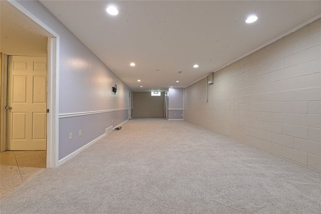 2734 W 34 Street, Millcreek, PA 16506