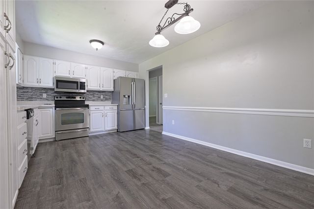 2734 W 34 Street, Millcreek, PA 16506