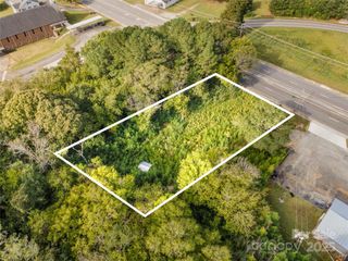 2067 Great Falls Highway, Lancaster, SC 29720