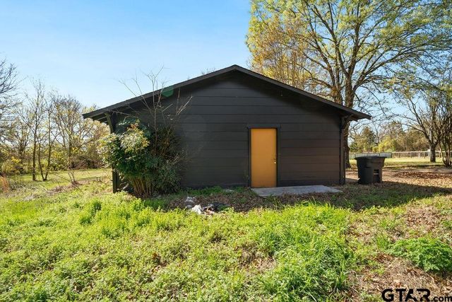 1132 N FM 17, Alba, TX 75410