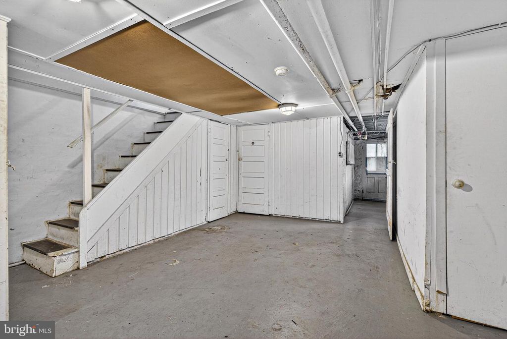 Image 18 of property listing at 3628 ELKADER RD, Baltimore, MD 21218