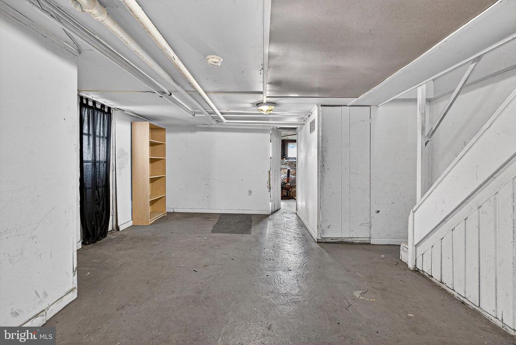 Image 19 of property listing at 3628 ELKADER RD, Baltimore, MD 21218