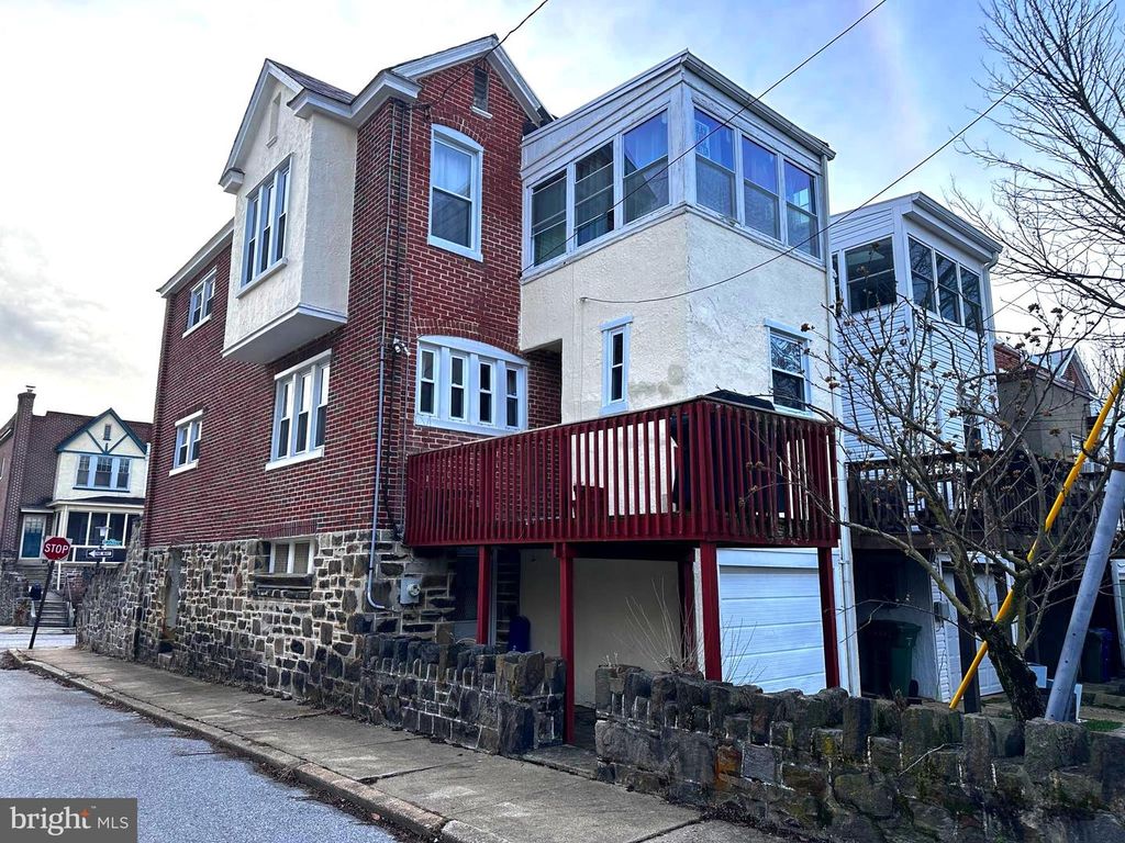 Image 24 of property listing at 3628 ELKADER RD, Baltimore, MD 21218