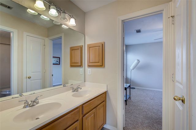 125 Clipper Court, Rockwall, TX 75032