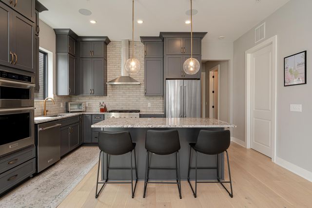 2891 Kobuk Drive, 301, Columbus, OH 43228