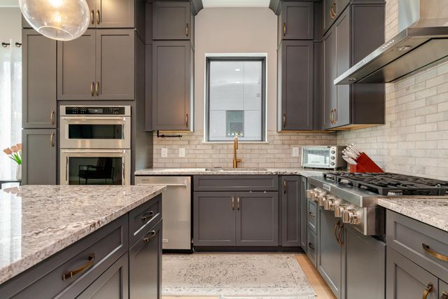 2891 Kobuk Drive, 301, Columbus, OH 43228