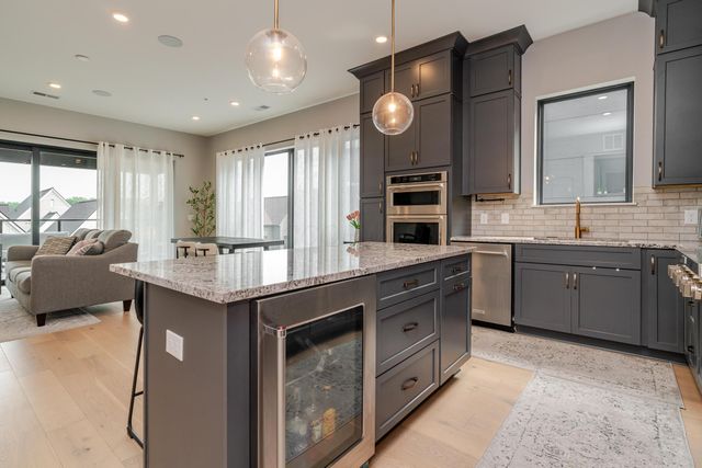 2891 Kobuk Drive, 301, Columbus, OH 43228