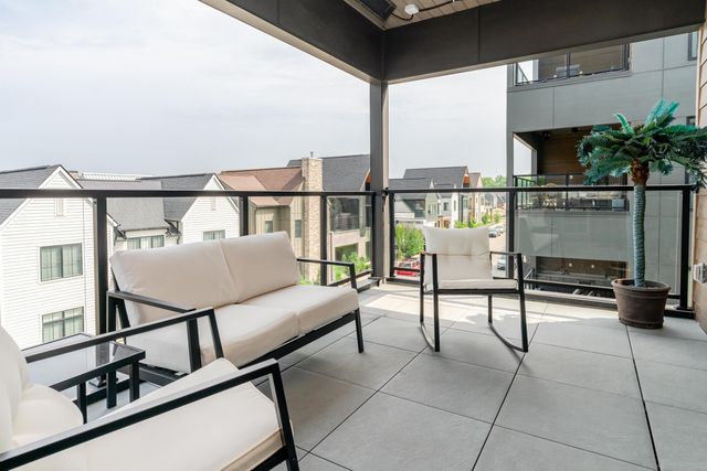 2891 Kobuk Drive, 301, Columbus, OH 43228