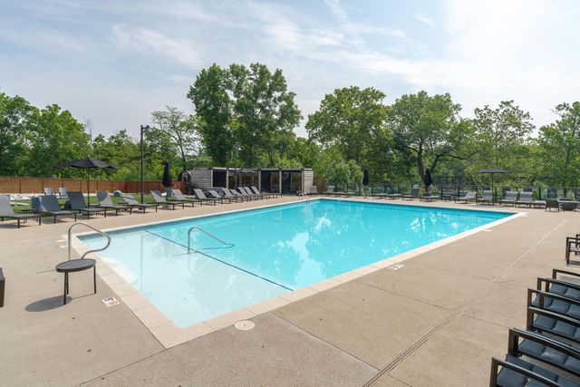 2891 Kobuk Drive, 301, Columbus, OH 43228