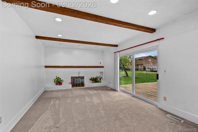 21430 Winchester Street, Southfield, MI 48076