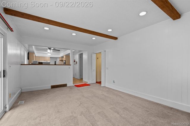 21430 Winchester Street, Southfield, MI 48076