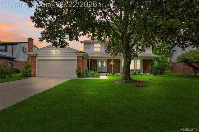21430 Winchester Street, Southfield, MI 48076