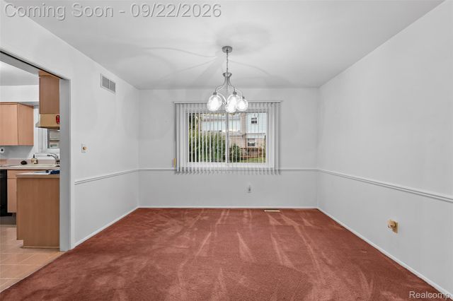 21430 Winchester Street, Southfield, MI 48076