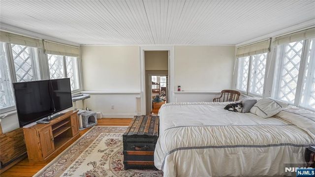 695 Ramapo Valley Road, Oakland, NJ 07436