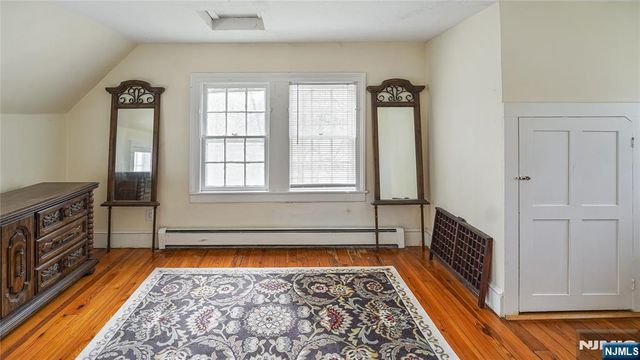 695 Ramapo Valley Road, Oakland, NJ 07436