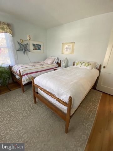2618 EAST WEST HIGHWAY, Chevy Chase, MD 20815