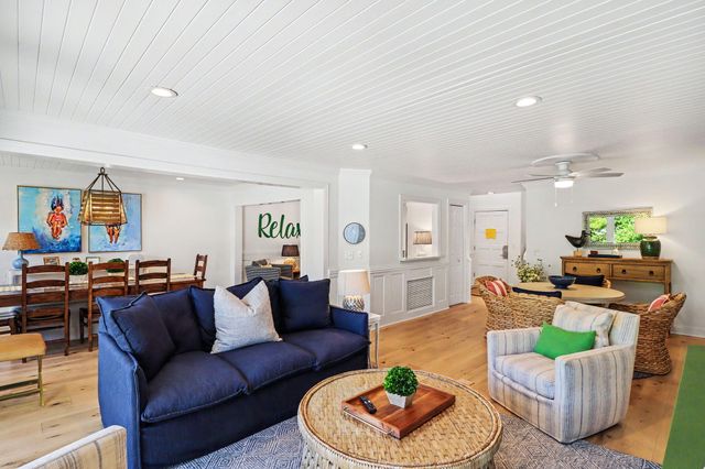 35 Back Court Court, Isle Of Palms, SC 29451