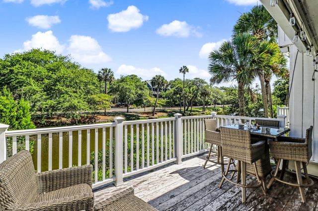35 Back Court Court, Isle Of Palms, SC 29451
