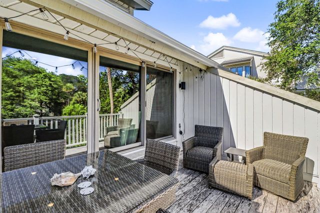 35 Back Court Court, Isle Of Palms, SC 29451