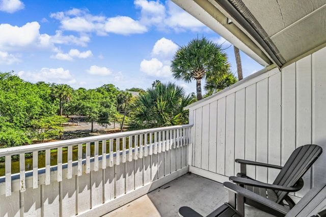 35 Back Court Court, Isle Of Palms, SC 29451
