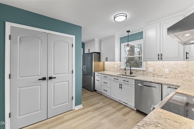 103 Bridgestone Court, Fuquay Varina, NC 27526