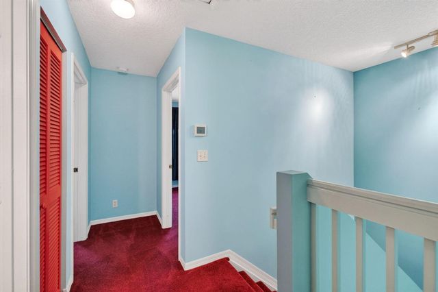 6374 Park Lake Circle, Boynton Beach, FL 33437