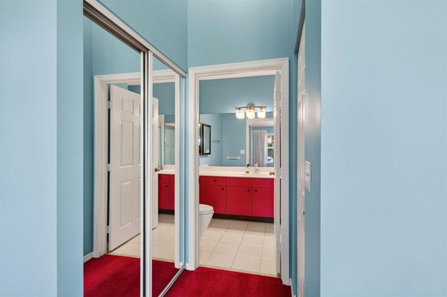 6374 Park Lake Circle, Boynton Beach, FL 33437
