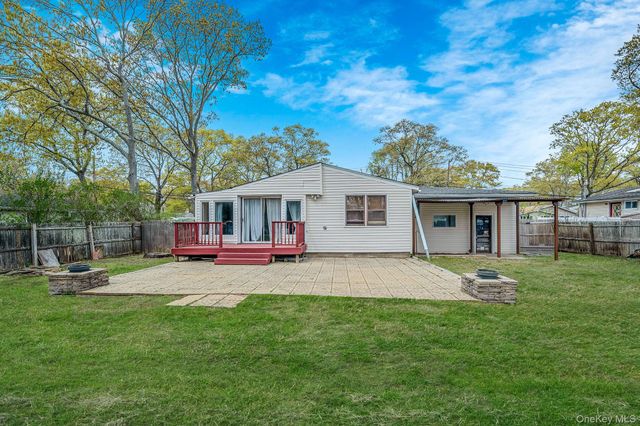 78 Division Street, Holtsville, NY 11742