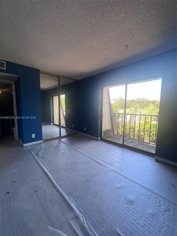 4681 Cherry Rd, West Palm Beach, FL 33417