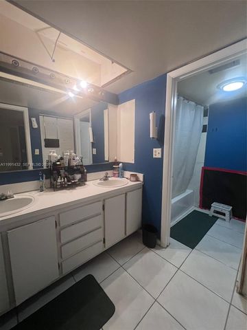 4681 Cherry Rd, West Palm Beach, FL 33417