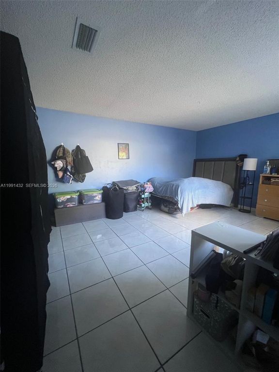 Image 13 of property listing at 4681 Cherry Rd, West Palm Beach, FL 33417