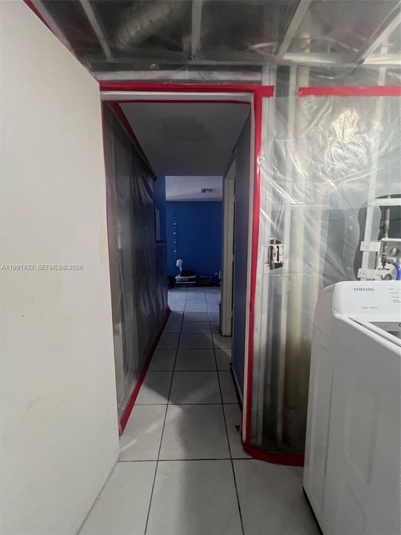 Image 16 of property listing at 4681 Cherry Rd, West Palm Beach, FL 33417