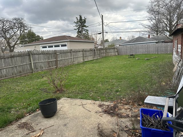 115 E Division Street, Villa Park, IL 60181
