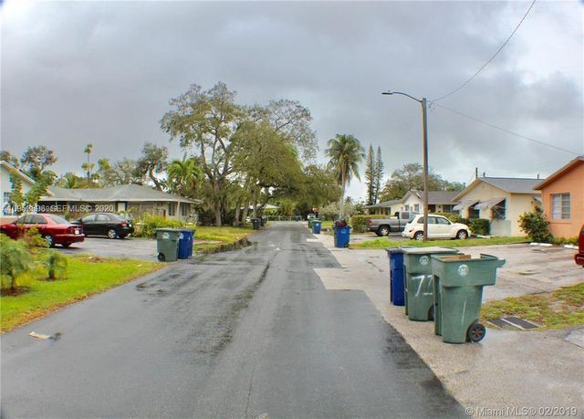 719 SW 7th Street 2, Hallandale Beach, FL 33009